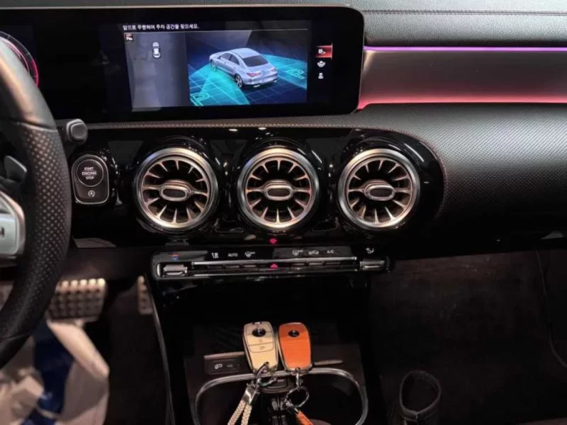 Mercedes-Benz CLA-Class