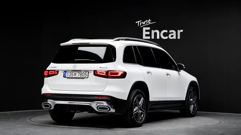 Mercedes-Benz GLB-Class