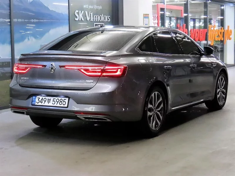 Renault Samsung SM6