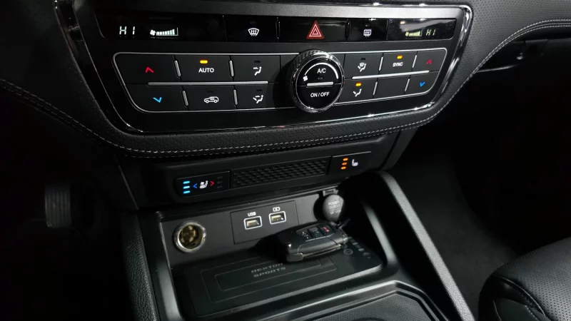 SsangYong Rexton Sports Khan