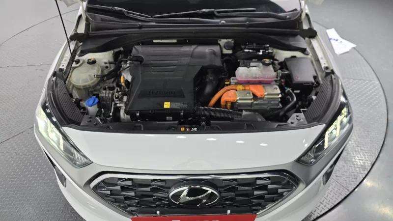 Hyundai Ioniq