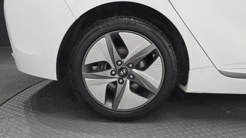 Hyundai Ioniq