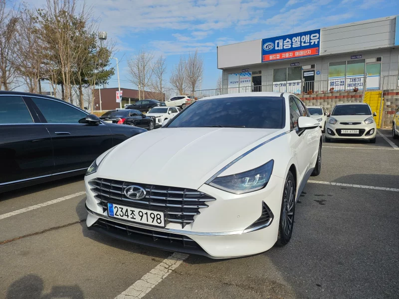 Hyundai Sonata