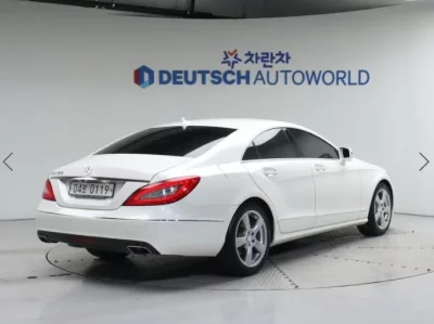 Mercedes-Benz CLS-Class