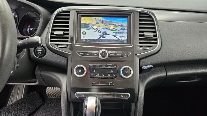 Renault Samsung SM6