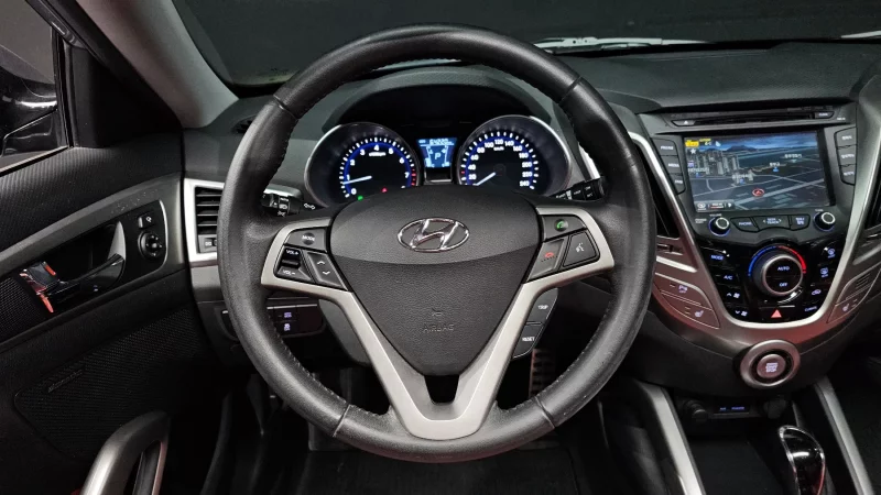 Hyundai Veloster