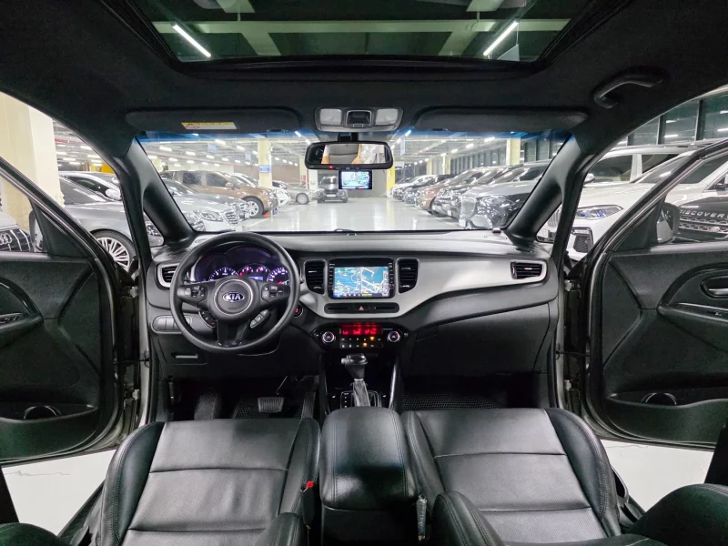 Kia Carens