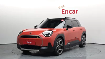 MINI Aceman