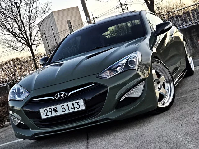 Hyundai Genesis