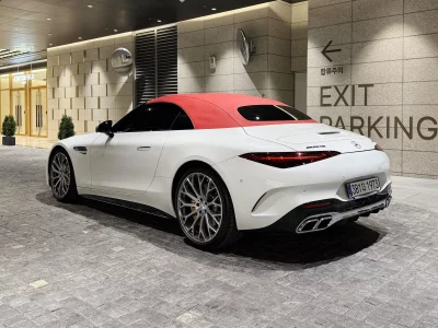 Mercedes-Benz SL-Class