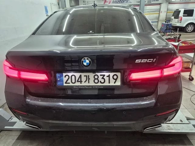 BMW 5-Series