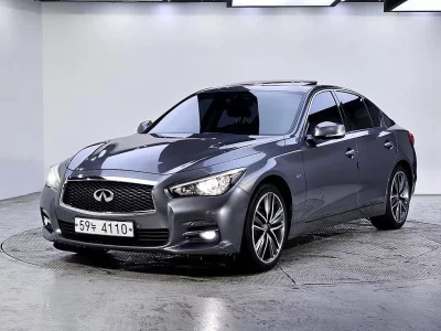 Infiniti Q50