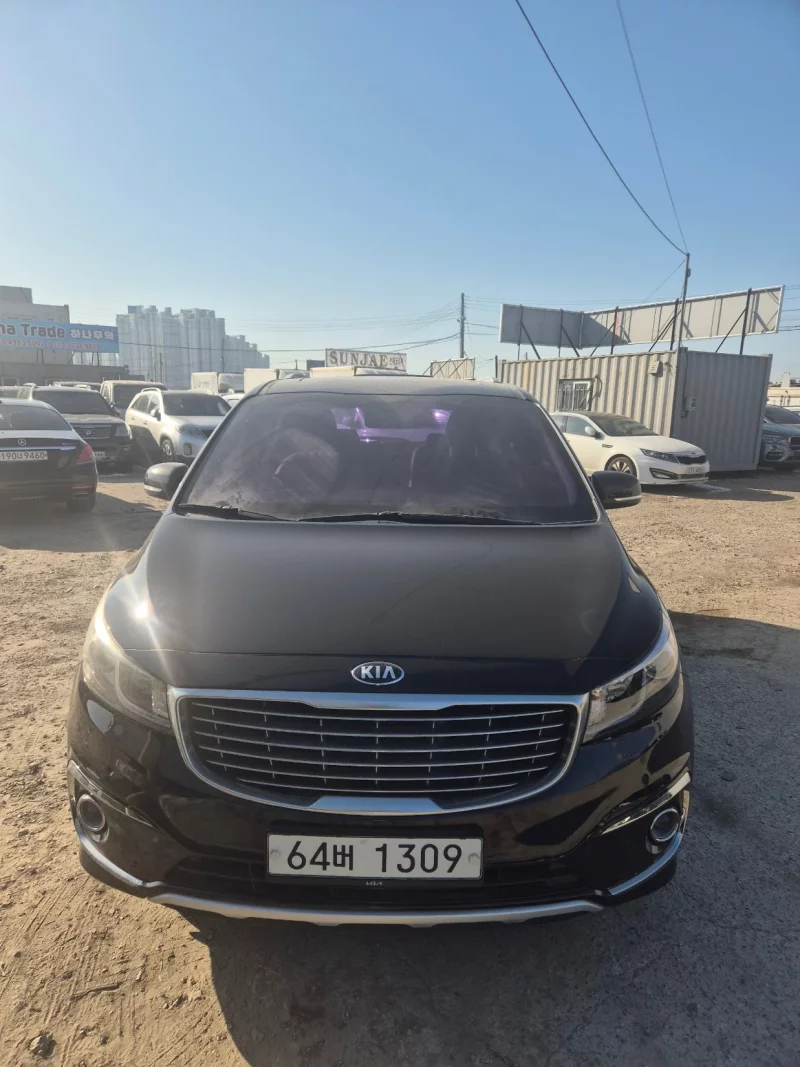 Kia Carnival