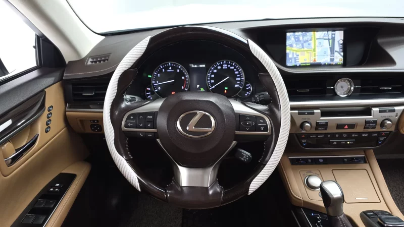 Lexus ES350