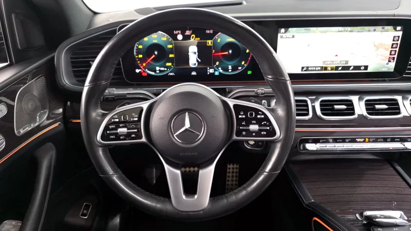 Mercedes-Benz GLE-Class