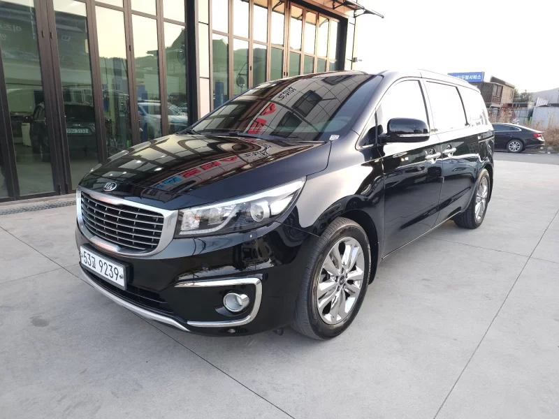 Kia Carnival