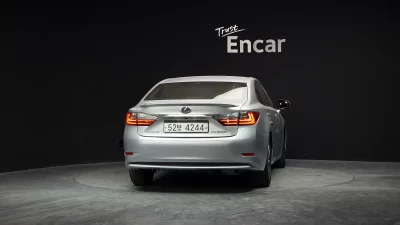 Lexus ES300h