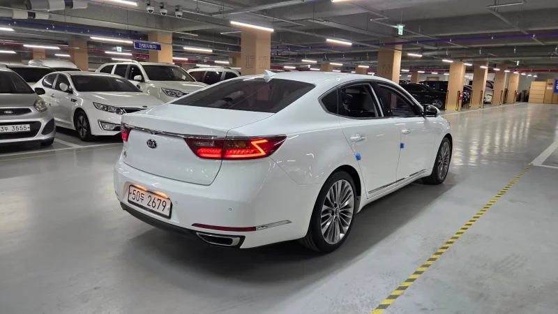 Kia K7