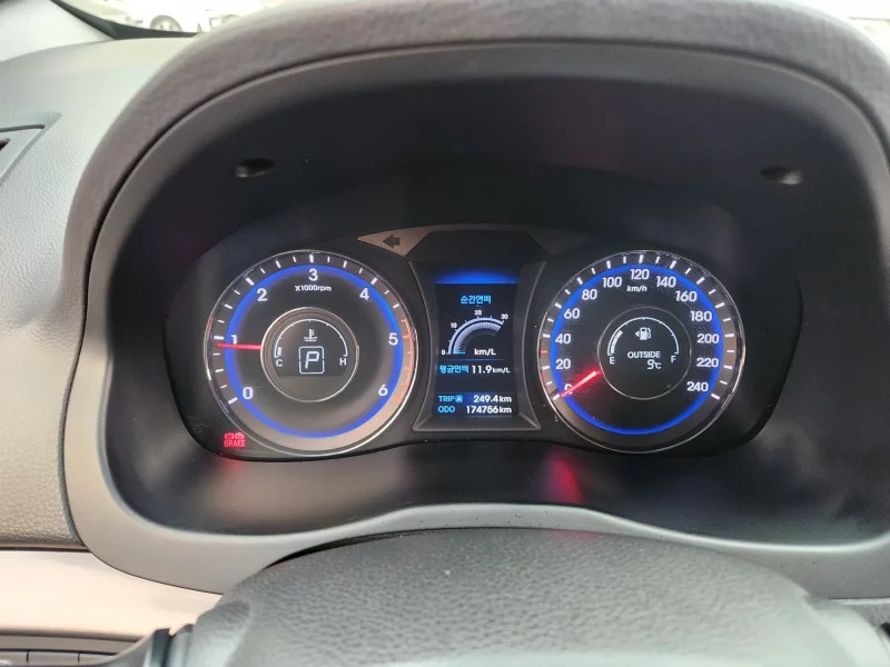 Hyundai I40