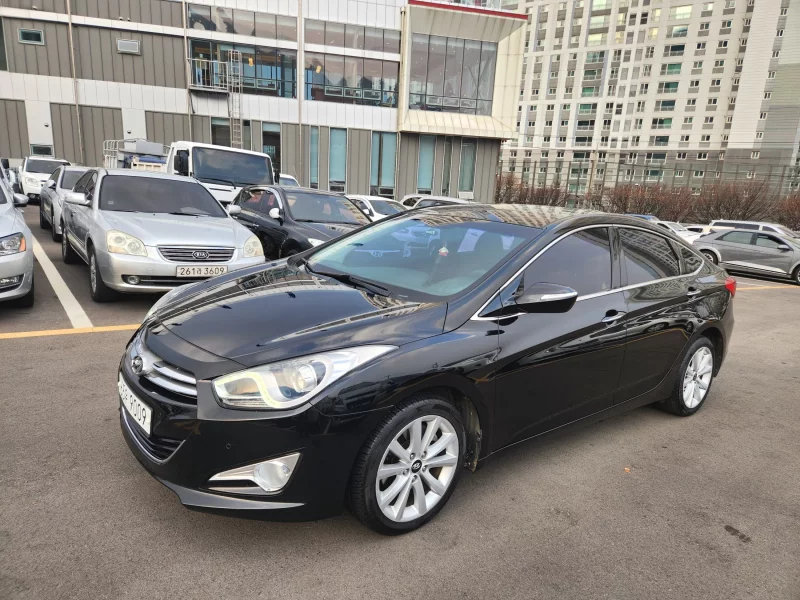 Hyundai I40