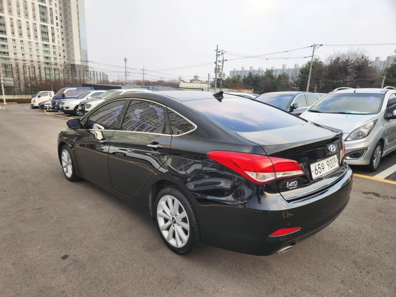 Hyundai I40
