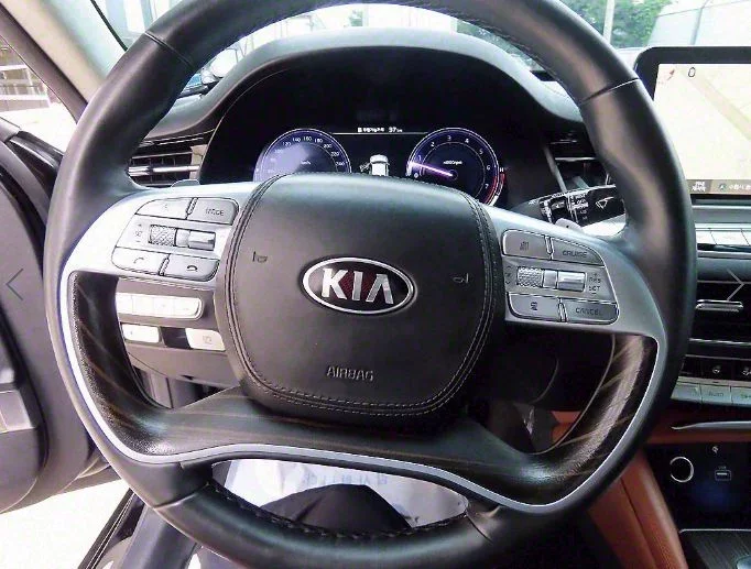 Kia K9