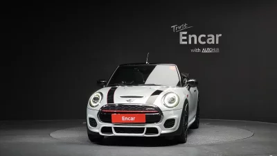 MINI Cooper Convertible