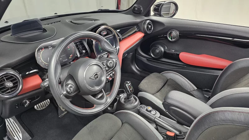 MINI Cooper Convertible