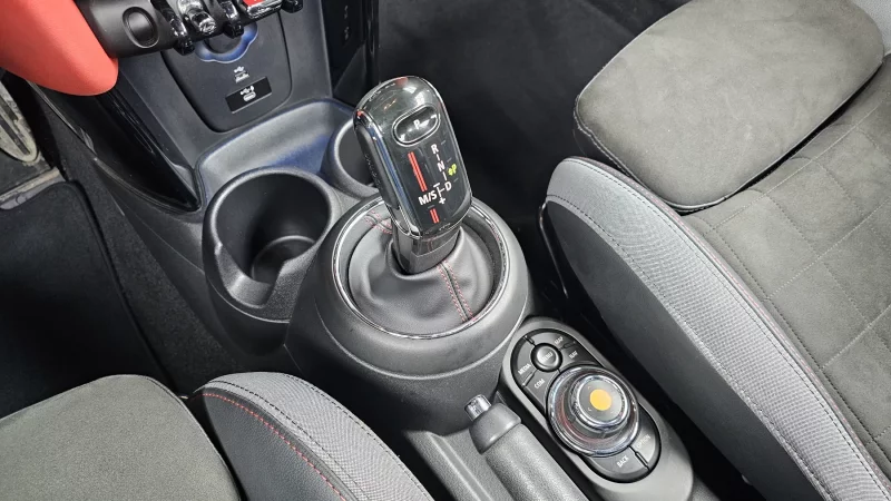 MINI Cooper Convertible