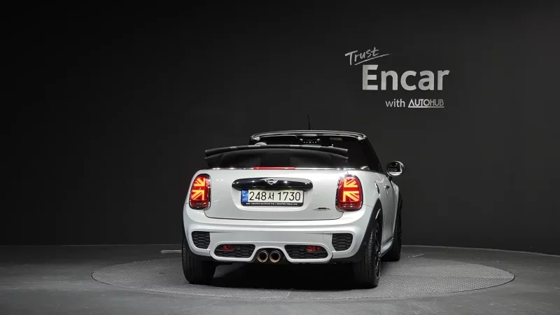 MINI Cooper Convertible