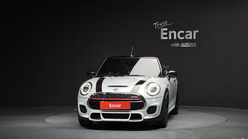 MINI Cooper Convertible