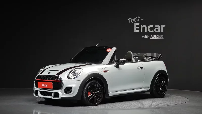 MINI Cooper Convertible