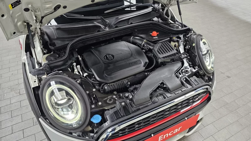 MINI Cooper Convertible