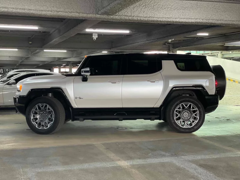 GMC Hummer EV