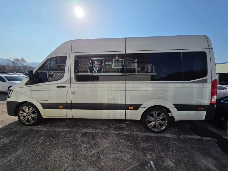 Hyundai H1