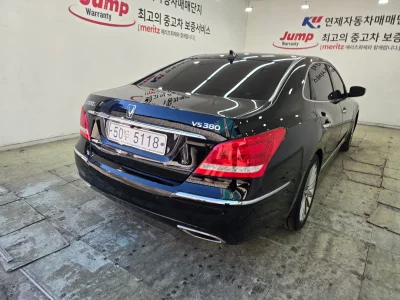 Hyundai Equus