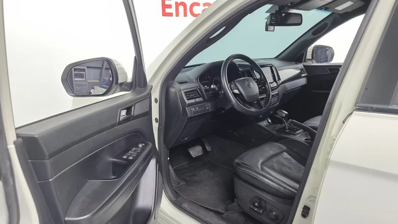 SsangYong Rexton Sports Khan