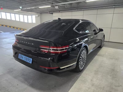 Genesis Electrified G80