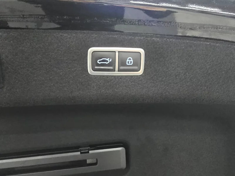 Genesis Electrified G80