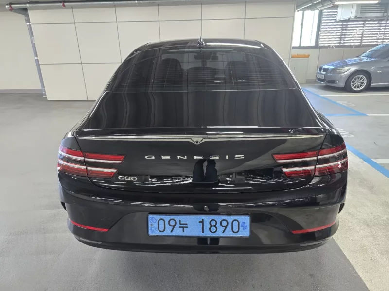 Genesis Electrified G80