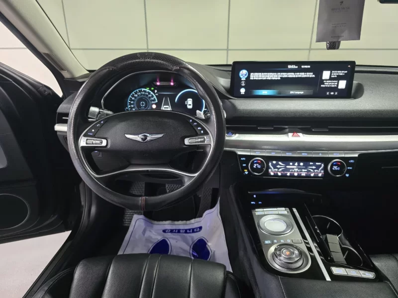 Genesis Electrified G80