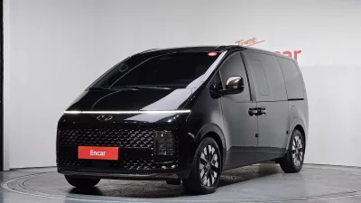 Hyundai Staria