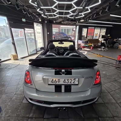 MINI Cooper Convertible