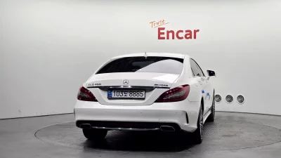 Mercedes-Benz CLS-Class