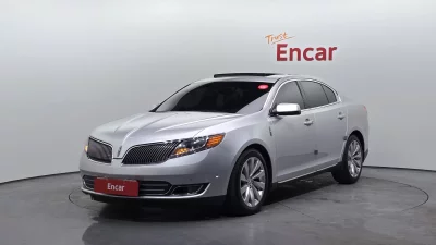 Lincoln MKS