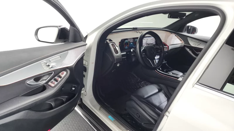 Mercedes-Benz EQC