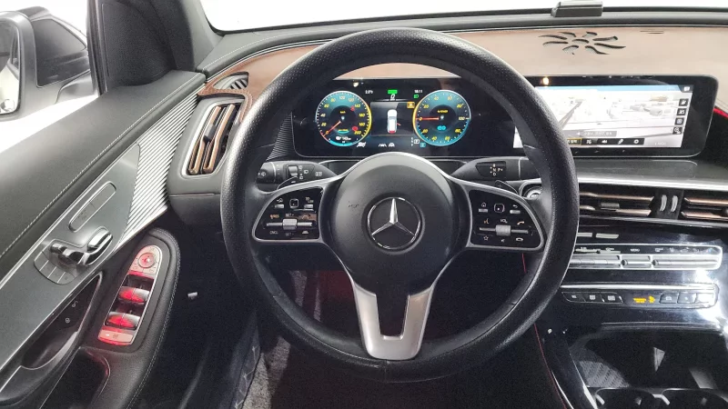 Mercedes-Benz EQC