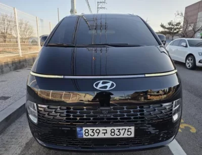 Hyundai Staria