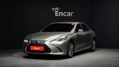 Lexus ES300h