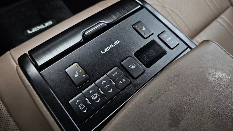 Lexus ES300h